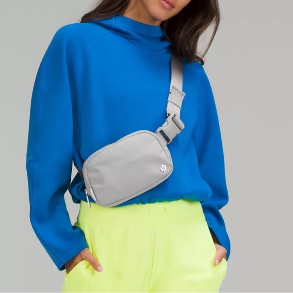lululemon athletica Bags Lululemon Everywhere Belt Bag Poshmark